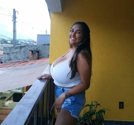 Sofia Mendonca Heiße OnlyFans Inhalte