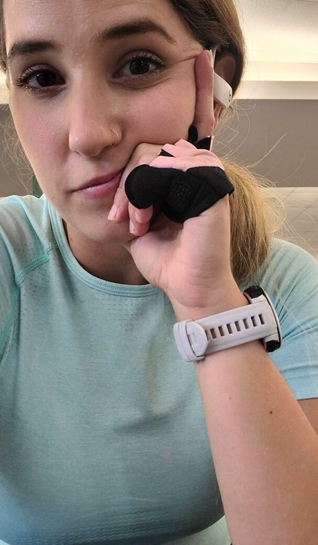 Lizzie All Day OnlyFans-Bild