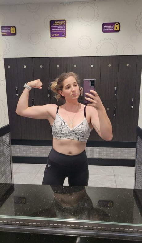 Lizzie All Day Kostenlose OnlyFans-Inhalte