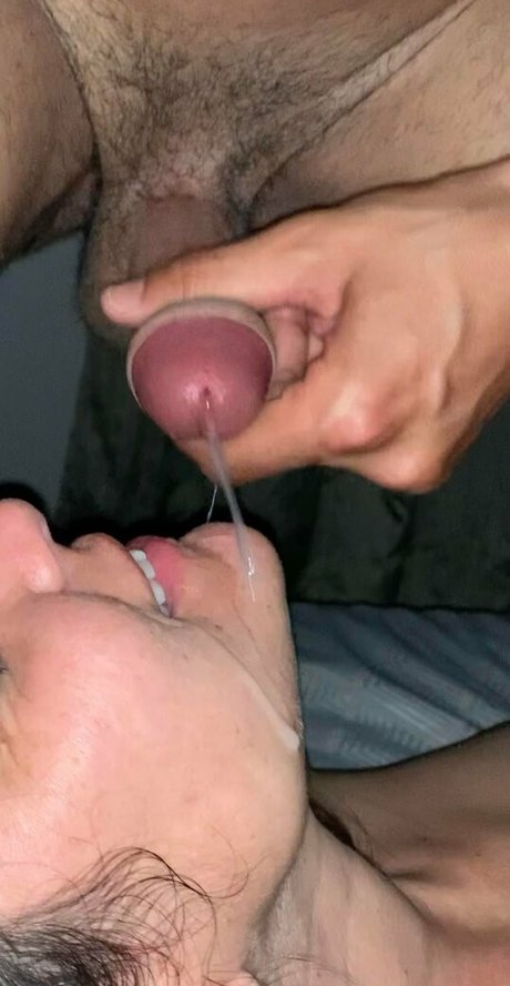 SexyLatinaWife93 Titten OnlyFans