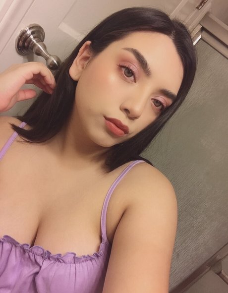 April Maribel Espinoza OnlyFans-Bilder