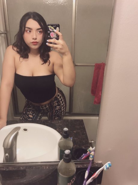 April Maribel Espinoza OnlyFans Leak