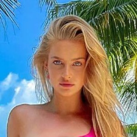 Karolina Pisarek OnlyFans Bilder nackt