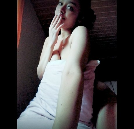 reddest nails Nackt Leaks OnlyFans