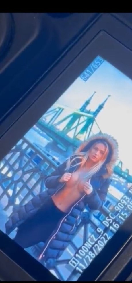 Siofok OnlyFans geleakte Brüste