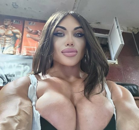 Nataliya Amazonka OnlyFans Arsch Leak