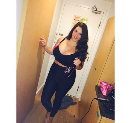 Masha DeSales OnlyFans Sex geleakt