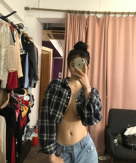 somsom o0o OnlyFans Gratis Porn