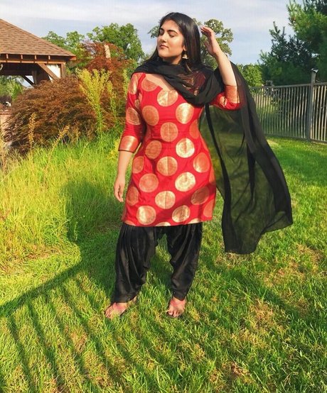 Sanjana Neuer OnlyFans Leak