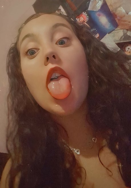 cumslut val Nacktbilder von OnlyFans