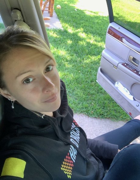 Fill Potential Nacktbilder auf OnlyFans