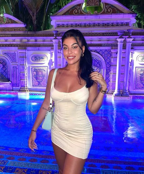 chiara di vincenzo OnlyFans Arsch Leak