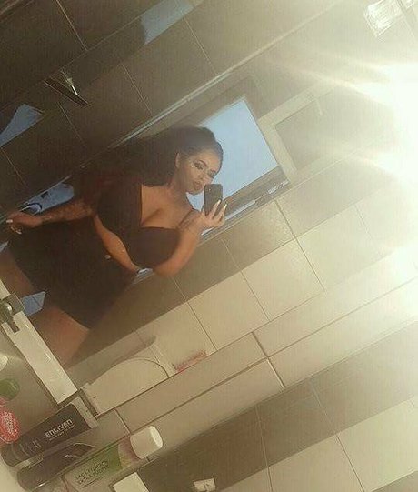 Megan Carys Gomer Nacktbilder-Leaks von OnlyFans