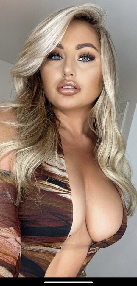 Bethjadexxx OnlyFans Fotos