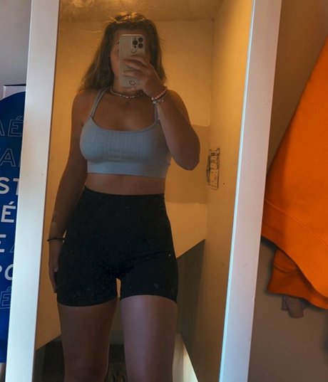 hanahoops Nacktbilder von OnlyFans