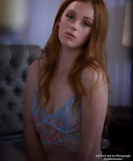 Redalertfox OnlyFans