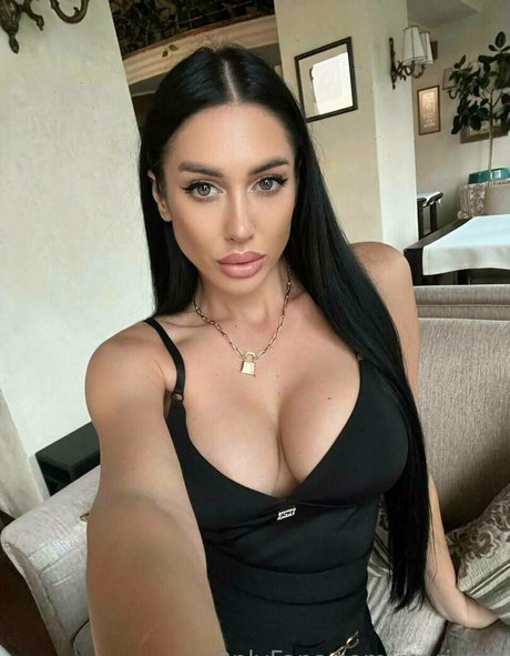Marina dima Nacktbilder-Leaks von OnlyFans