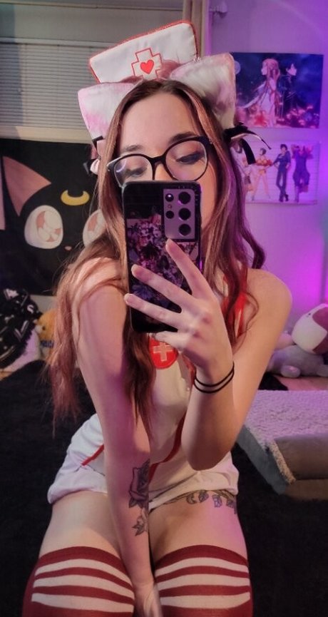 holoraevyn Leaks von Nacktbildern auf OnlyFans