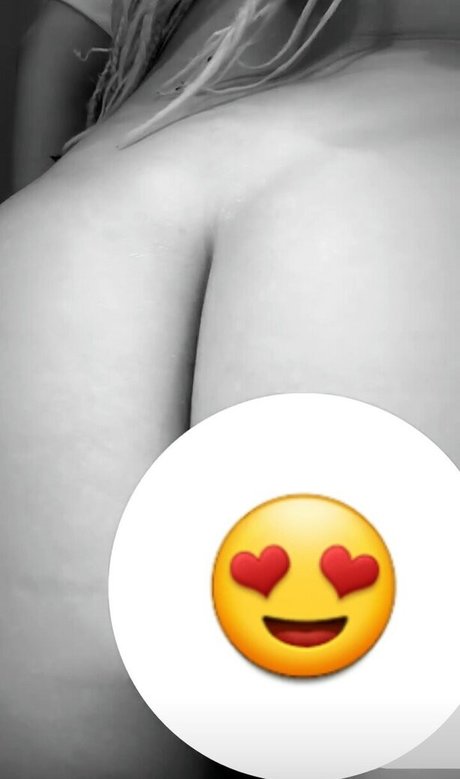 Novinhas Anonimas OnlyFans geleakte Pornografie