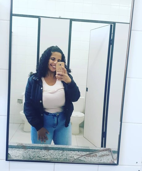 Mayla Coimbra OnlyFans