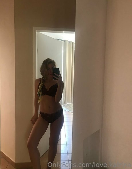 love katrina OnlyFans-Leaks