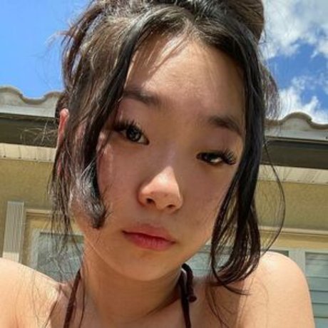 Queen hail NSFW OnlyFans