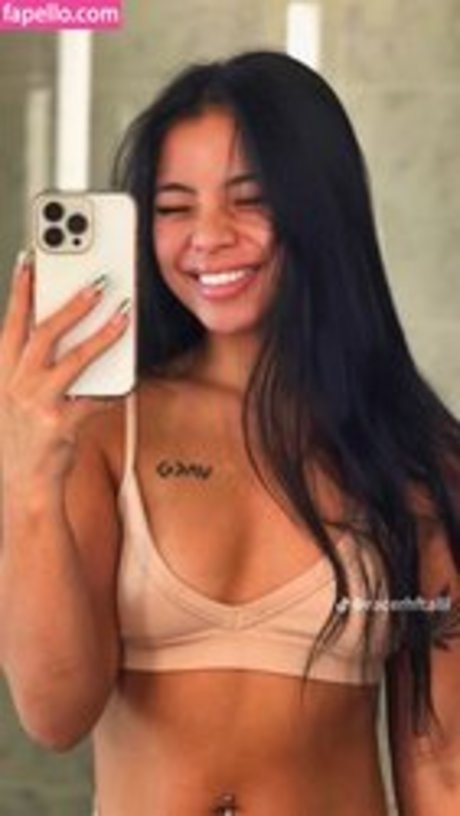 Alguem Sabe Quem e Ela Nackt auf OnlyFans