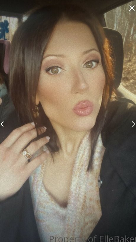 Elle Baker OnlyFans Leak