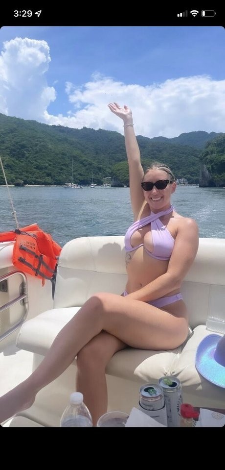 Christina Z OnlyFans