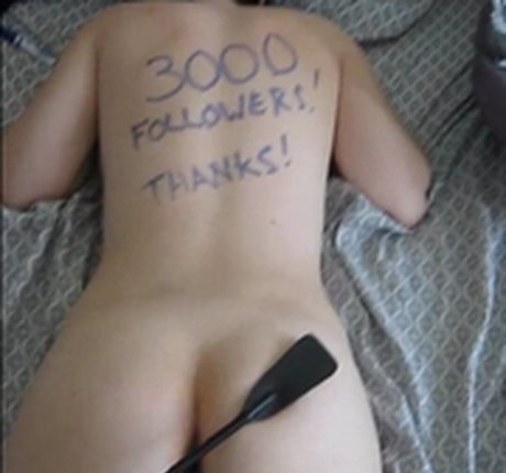 Slutsneeduse Nacktbilder von OnlyFans geleakt