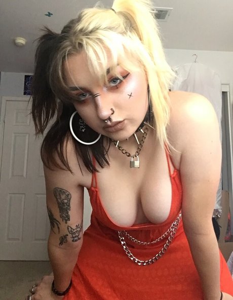 gothbimboxxx Neue OnlyFans Leaks