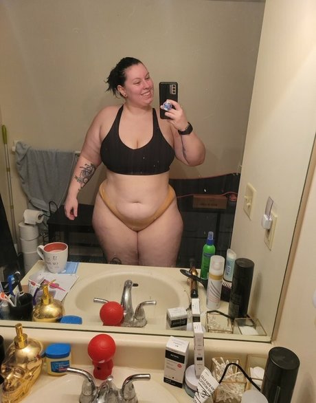 Hprose Nacktbilder von OnlyFans geleakt