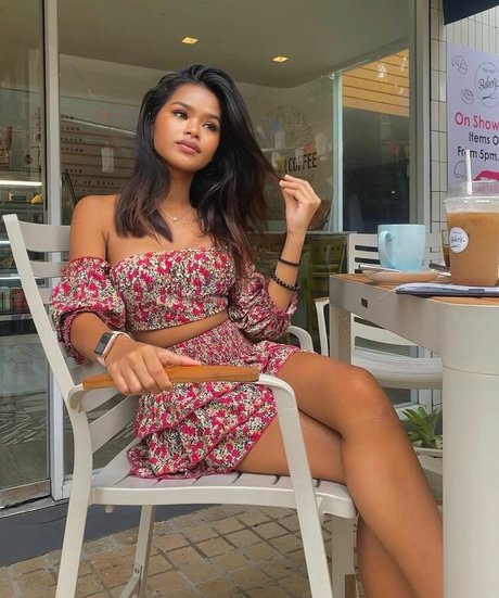 littlesassha xx OnlyFans Sex