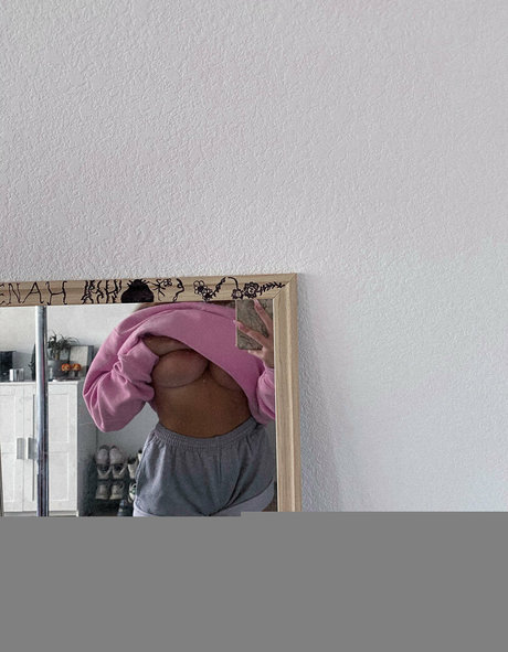 Rochelllle OnlyFans geleakte Brüste