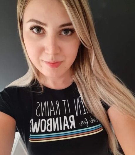 Angel Isis Neuer OnlyFans Leak