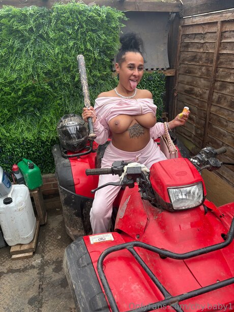 Chy baby1 Titten OnlyFans