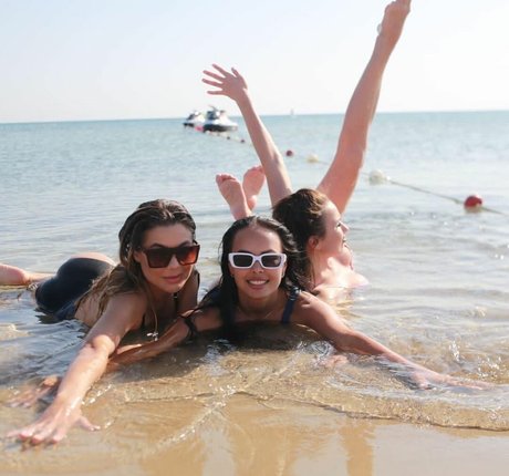 chikagokate OnlyFans Strip