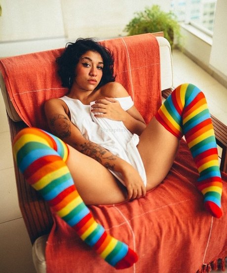 zcapituz OnlyFans Striptease