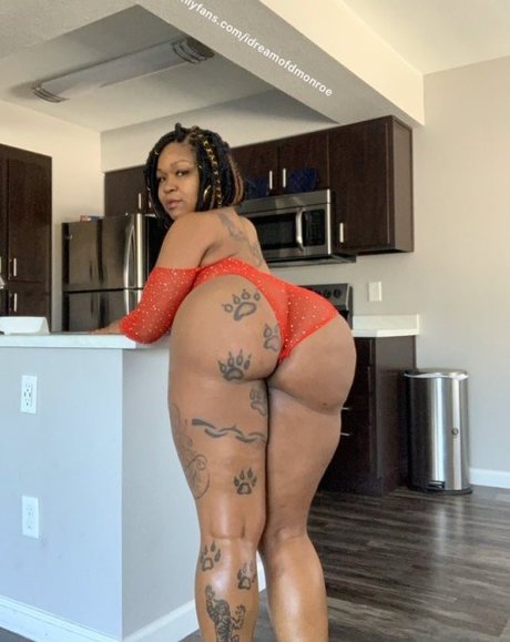 Diamond Monroe OnlyFans Nacktbilder geleakt