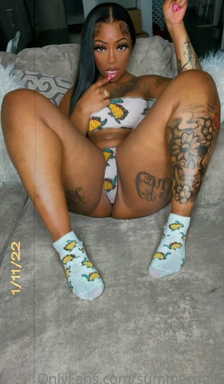 Summerntae OnlyFans explizite Inhalte