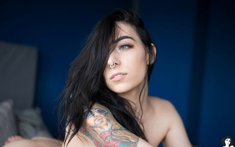 dünne blonde onlyfans heiß nackt Bilder