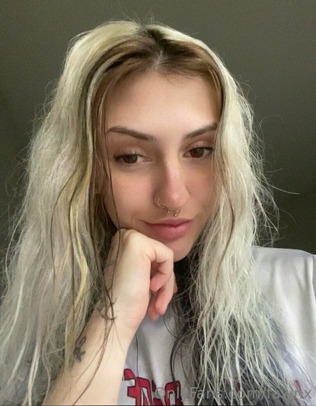 Fawnx OnlyFans Nacktfotos