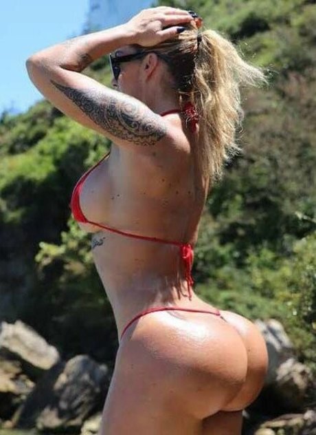 Victoria Lomba Bilder OnlyFans