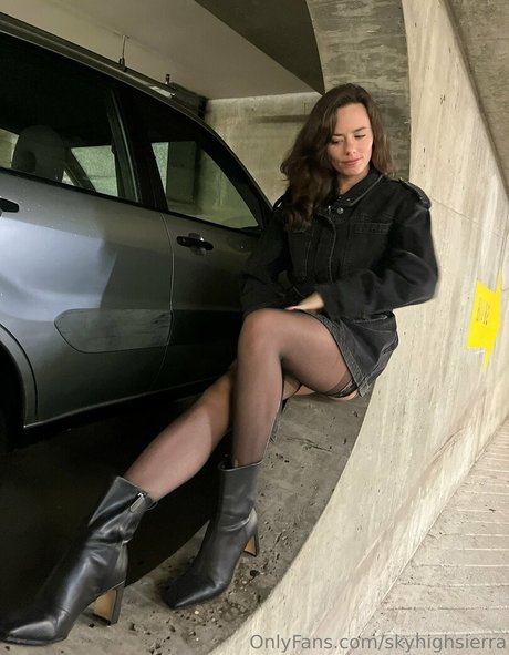 skyhighsierra OnlyFans Leak