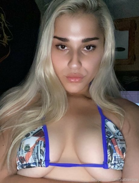 Snixxxxx Leaks von Nacktbildern auf OnlyFans