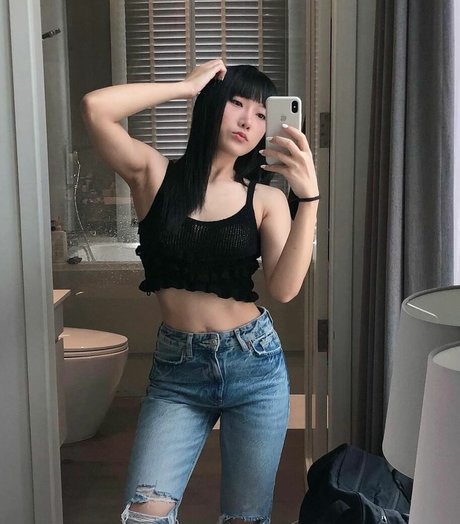 suziearomdee OnlyFans Porn Nackt