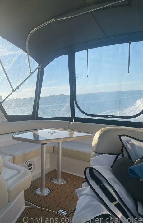 genericparadise OnlyFans geleakte Brüste