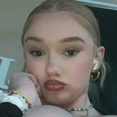 midori meeks OnlyFans nackt