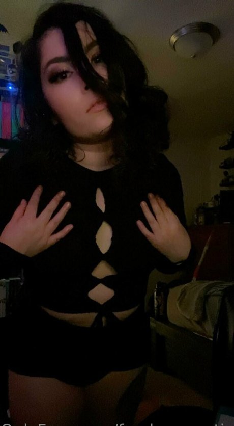 FandomReactions OnlyFans Nackt Content