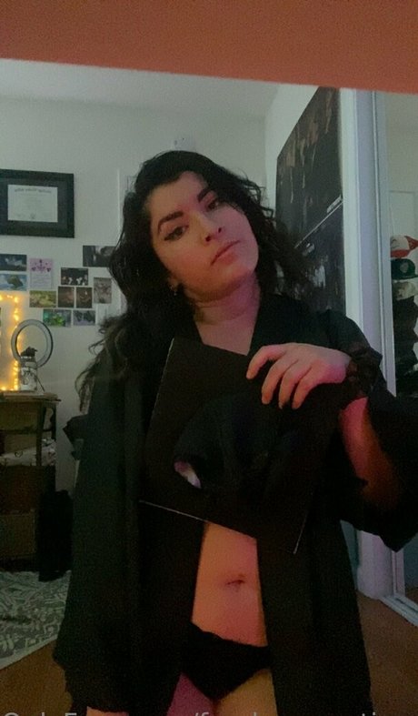 FandomReactions OnlyFans-Leaks